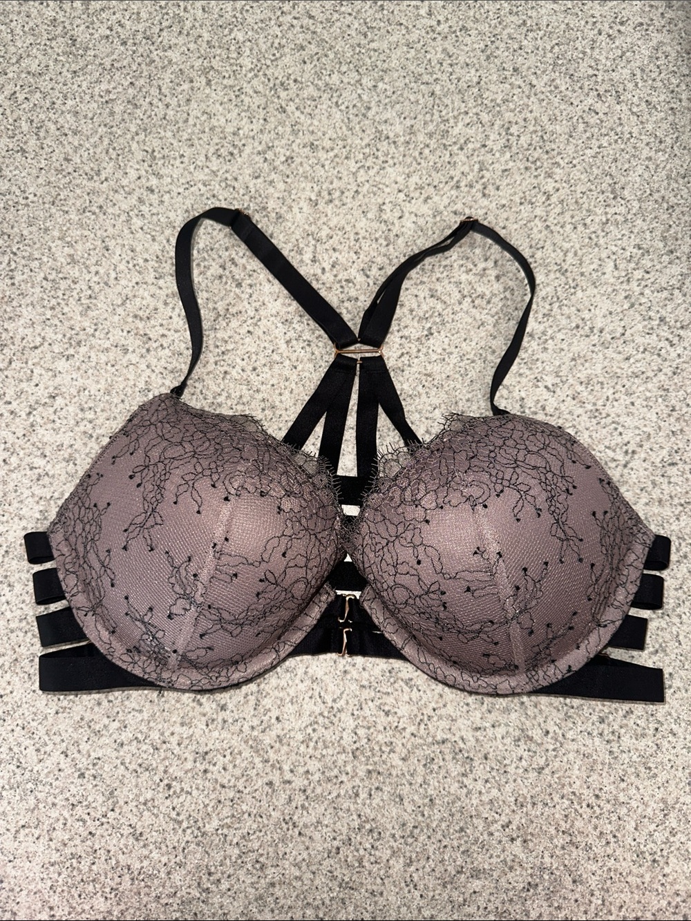 Victoria’s Secret Lace Overlay Caged Strappy front close Push-Up Bra 34C